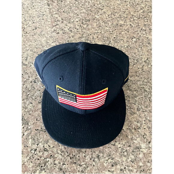NIKE True USA SnapBack Hat - Picture 3 of 12